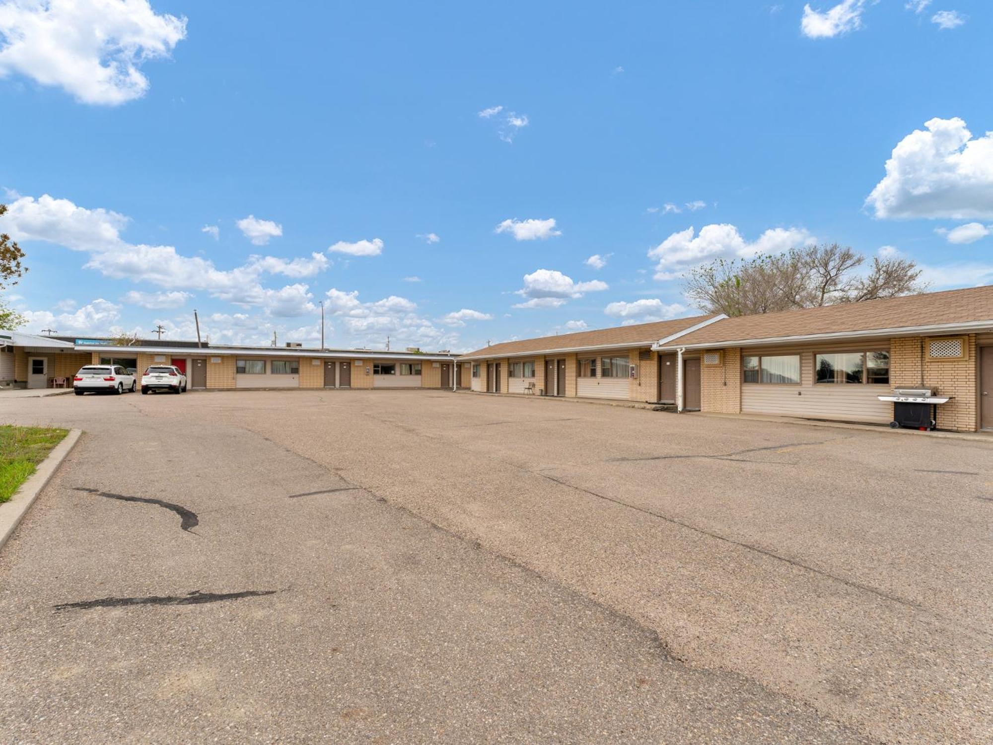 Ranchmen Motel Medicine Hat Ngoại thất bức ảnh