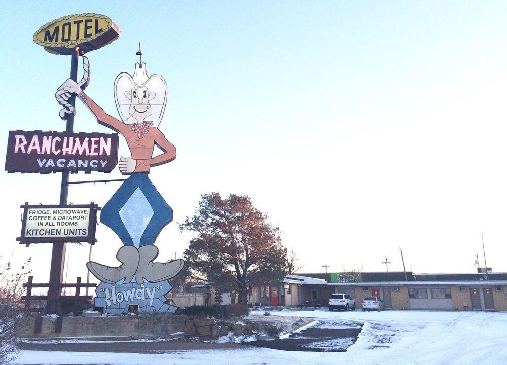 Ranchmen Motel Medicine Hat Ngoại thất bức ảnh